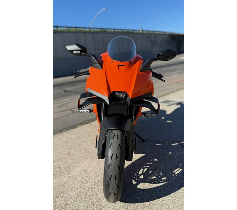 2026 KTM RC 990 R
