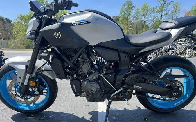 2025 Yamaha MT 07