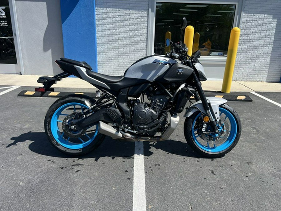 2025 Yamaha MT 07
