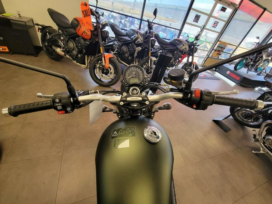 2023 Triumph Scrambler 900 Matte Khaki Green