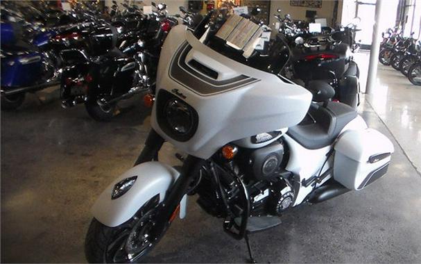 2024 Indian Motorcycle CHIEFTAIN DH, GHOST WHT MTLC SMK/GFX, 49ST