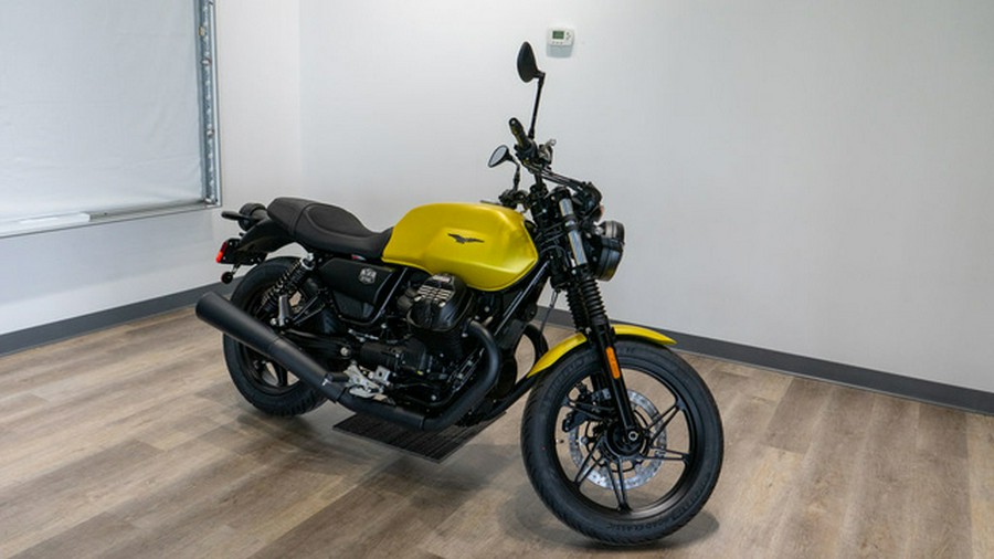 2023 Moto Guzzi V7 Stone