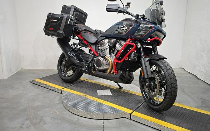 RA1250SE 2025 CVO™ Pan America®