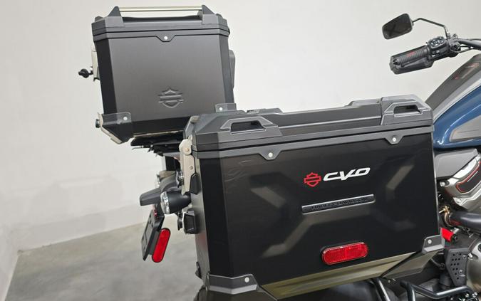 RA1250SE 2025 CVO™ Pan America®