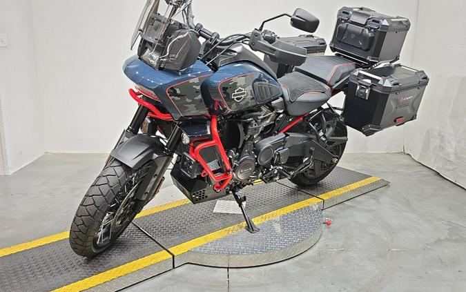 RA1250SE 2025 CVO™ Pan America®