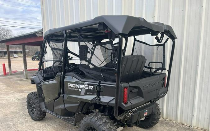 2025 Honda Pioneer 1000-5 Deluxe
