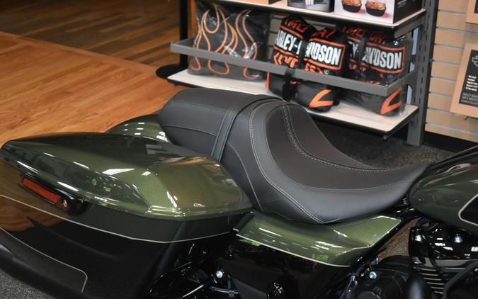 FLTRX 2026 Road Glide®