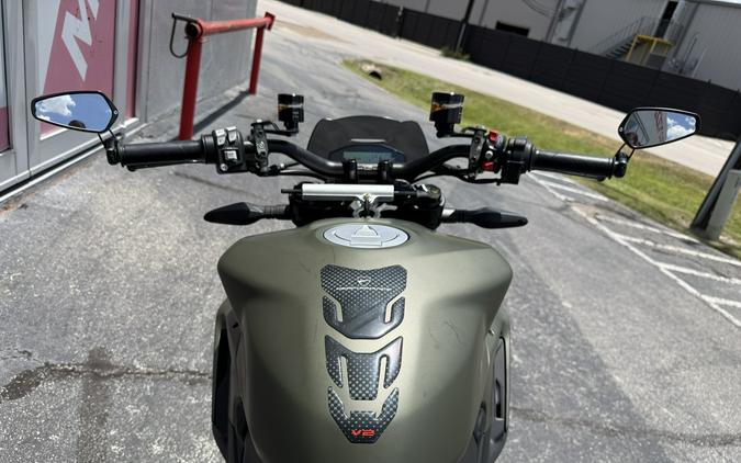 2024 Ducati Streetfighter V2 Storm Green - 08045T