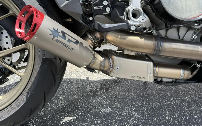 2024 Ducati Streetfighter V2 Storm Green - 08045T