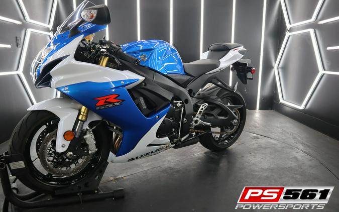 2014 Suzuki Motor of America Inc. GSX-R750™