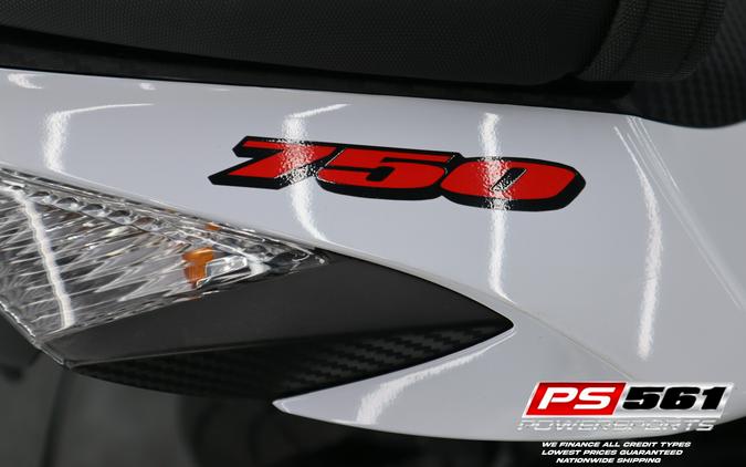 2014 Suzuki Motor of America Inc. GSX-R750™