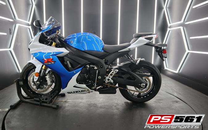 2014 Suzuki Motor of America Inc. GSX-R750™