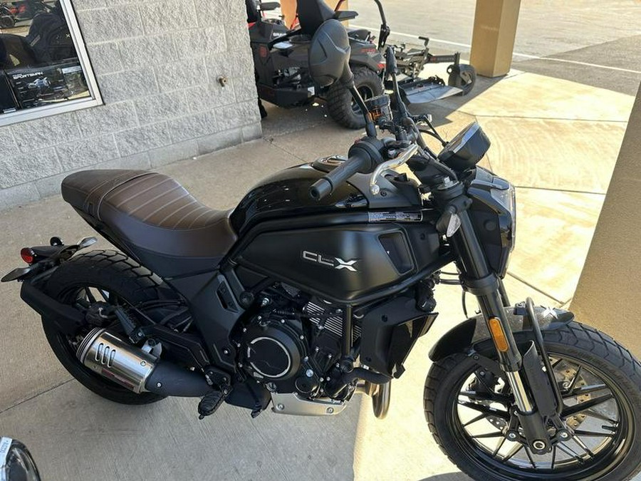 2023 CFMOTO 700CL-X