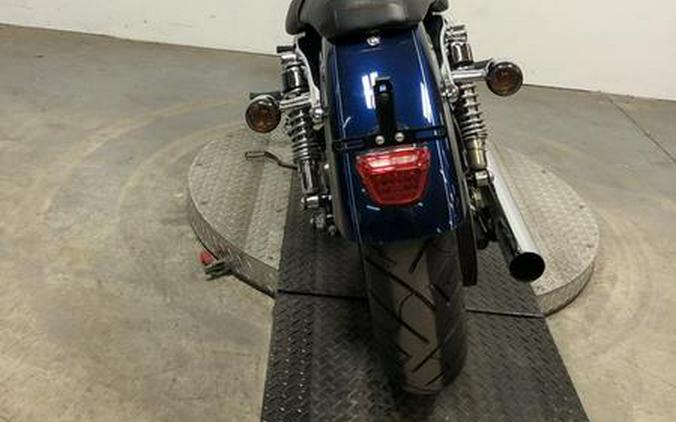 2012 Harley-Davidson® XL1200C - Sportster® 1200 Custom