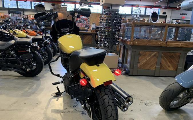 Harley-Davidson Street Bob 114 2023 FXBBS Industrial Yellow