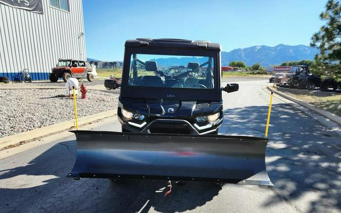 2023 Can-Am® Defender 6x6 XT HD10