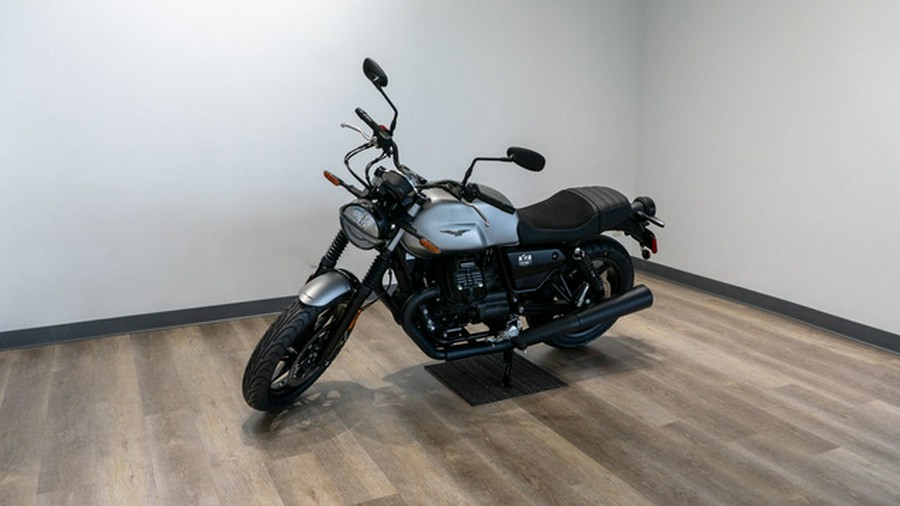 2023 Moto Guzzi V7 Stone