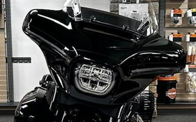 2025 Harley-Davidson® FLHXU - Street Glide® Ultra