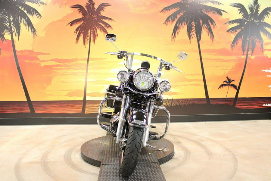 2022 Harley-Davidson® FLHP