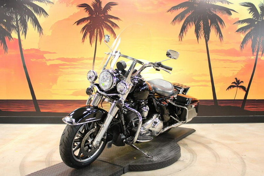 2022 Harley-Davidson® FLHP