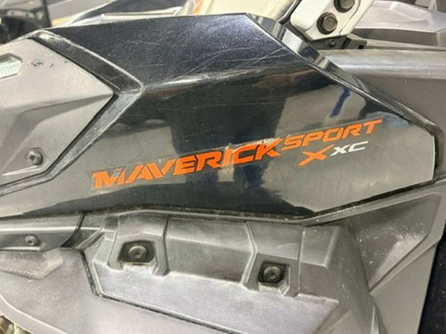 2020 Can-Am Maverick Sport X XC 1000R