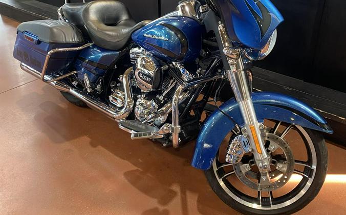 2014 Harley-Davidson Street Glide FLHX