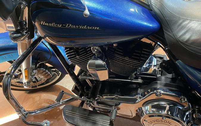 2014 Harley-Davidson Street Glide FLHX