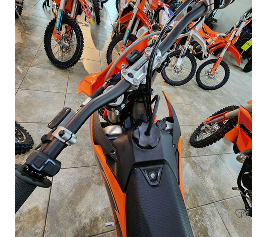 2025 KTM SX 250