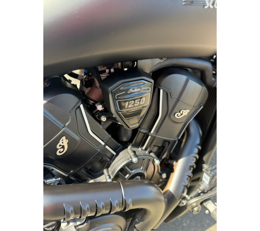 2025 Indian Sport Scout® Limited +Tech