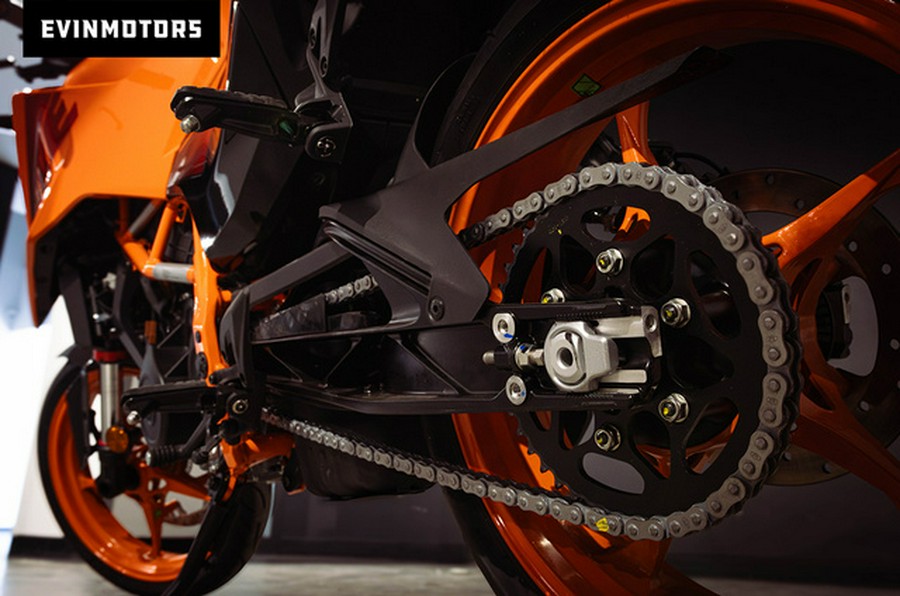 2024 KTM Duke 390