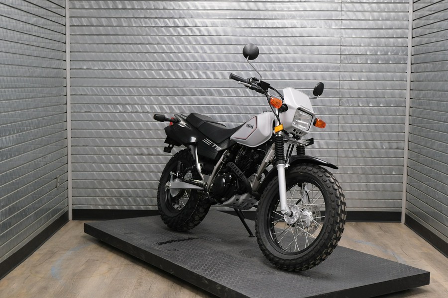 2026 YAMAHA TW200