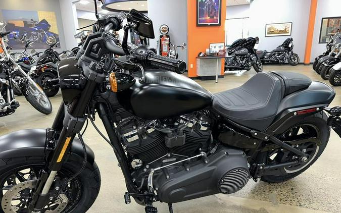 2018 Harley-Davidson® FXFBS - Softail® Fat Bob® 114