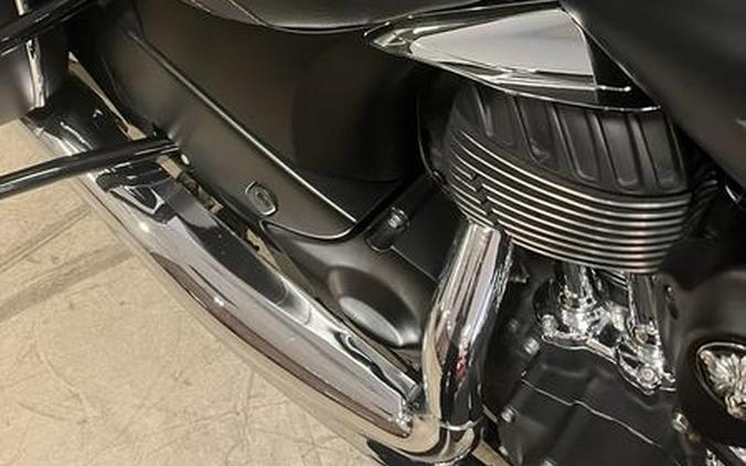 2017 Indian Motorcycle® Chieftain Dark Horse® Thunder Black Smoke