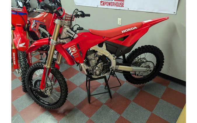 2026 CRF® 250R - Honda