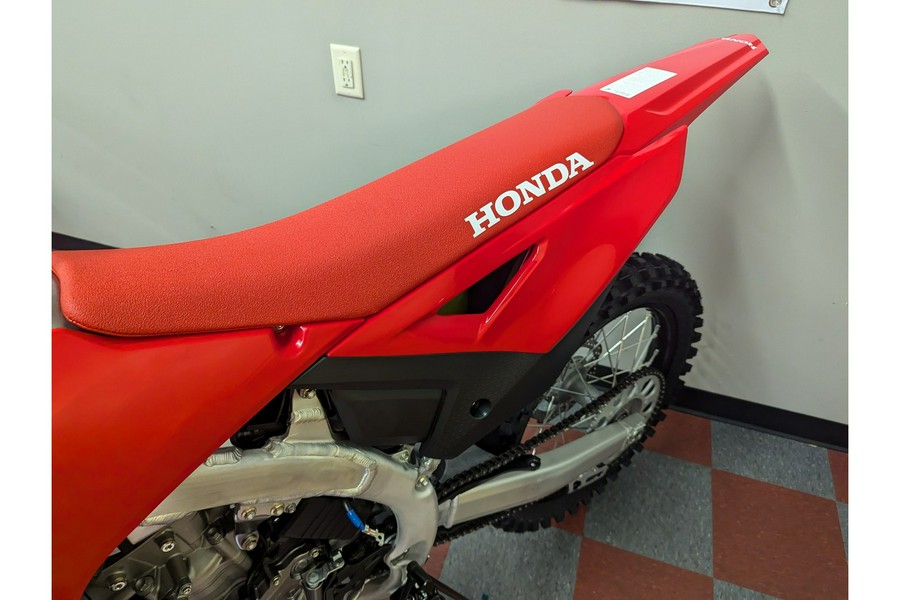 2026 CRF® 250R - Honda