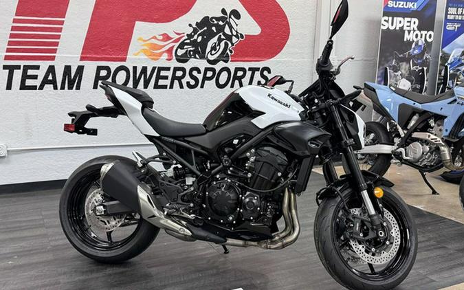 2026 Kawasaki Z900 ABS