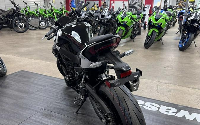 2026 Kawasaki Z900 ABS