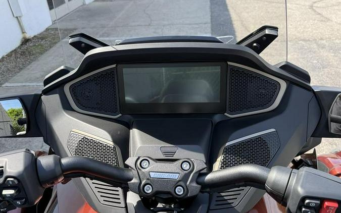 2026 Can-Am® Spyder RT Sea-to-Sky