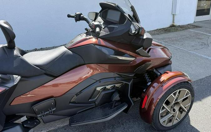 2026 Can-Am® Spyder RT Sea-to-Sky