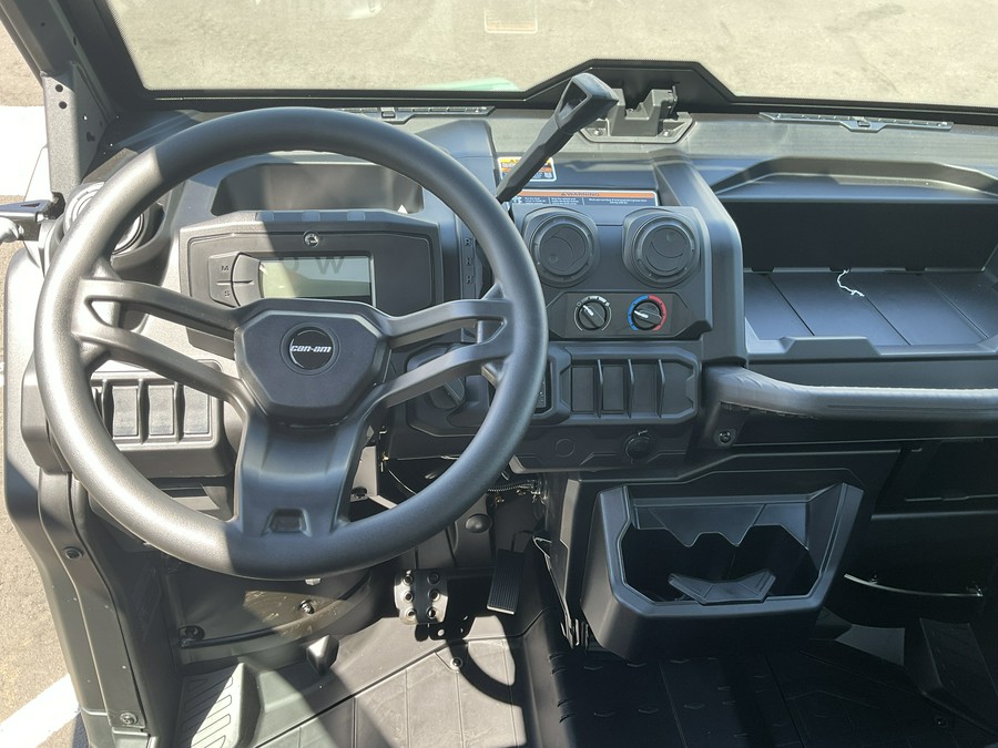 2026 CAN-AM DEFENDER DPS CAB HV HD9 - 52024B