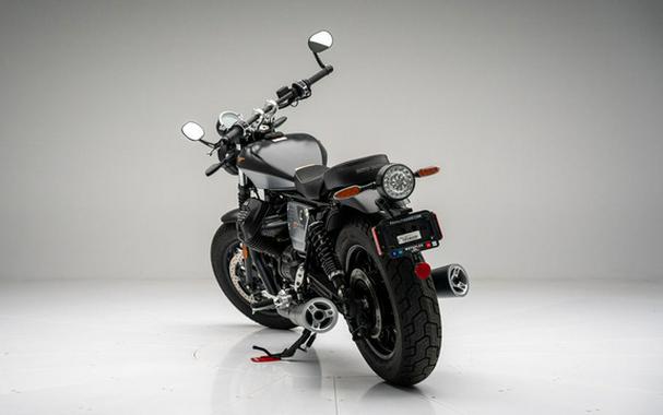 2023 Moto Guzzi V9 Bobber Special Edition