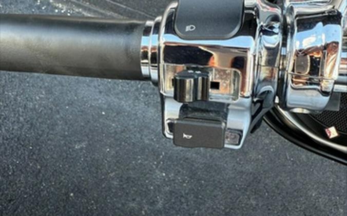 2009 Yamaha Roadliner S