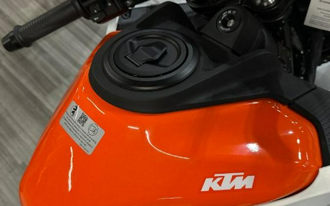 2024 KTM 250 Duke