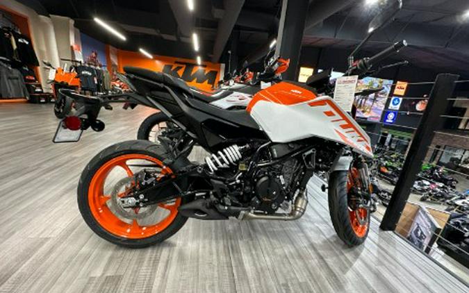 2024 KTM 250 Duke