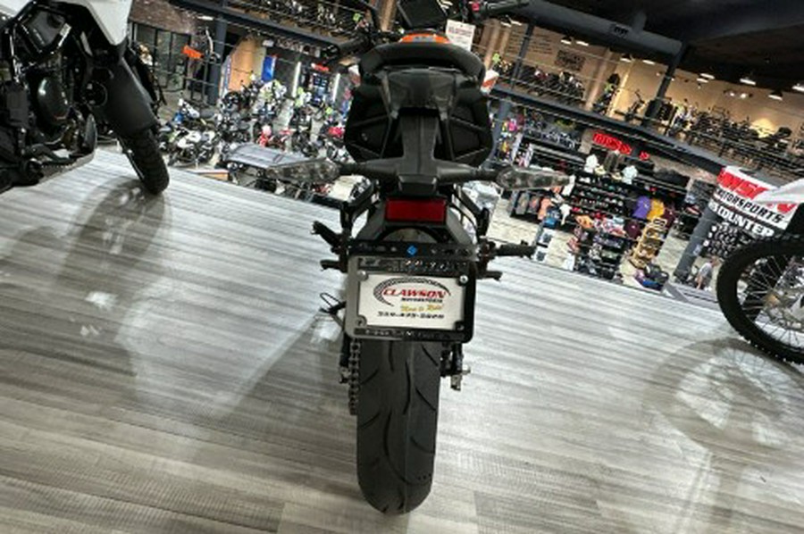 2024 KTM 250 Duke
