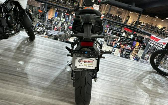 2024 KTM 250 Duke