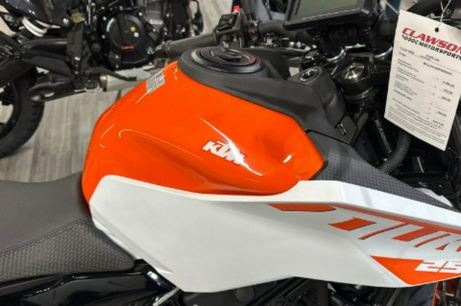 2024 KTM 250 Duke