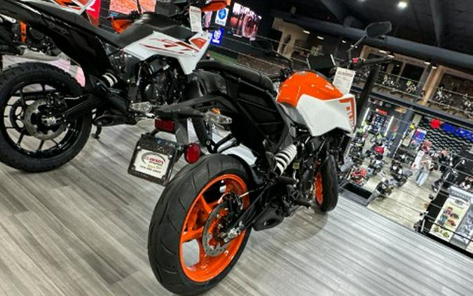 2024 KTM 250 Duke