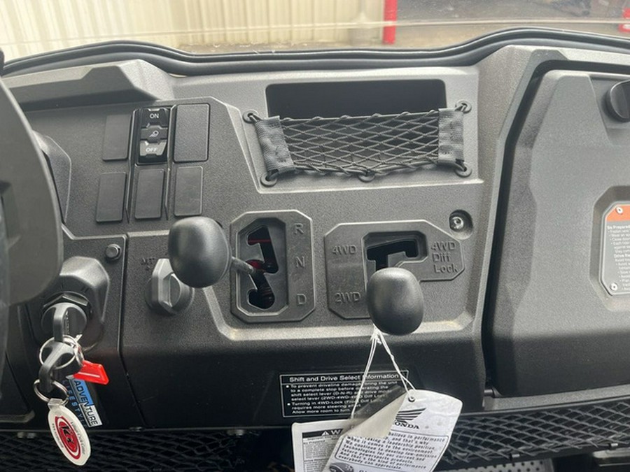 2026 Honda Pioneer 700 Deluxe