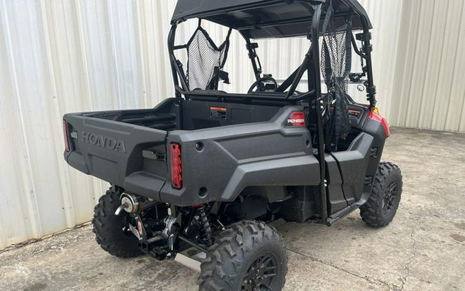 2026 Honda Pioneer 700 Deluxe